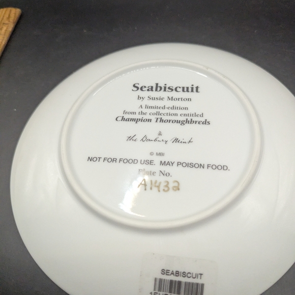 Danbury Mint - Champion Thoroughbreds - Seabiscuit - Collectible Horse Plate - Picture 4 of 5